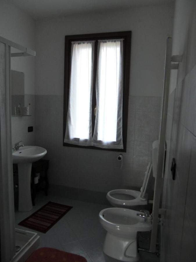 Casa D'Oro Rooms Mestre Pokoj fotografie